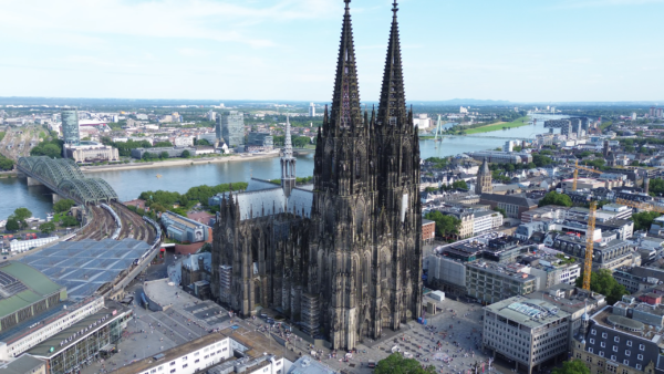 cologne-cathedral-drone-footage