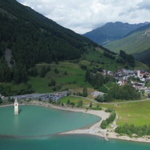 lake-resia